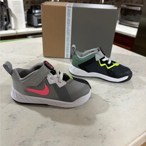 New TODDLER Size 7c Nike Lebron 18 Space Jam Bugs Vs Marvin Shoes DJ3762-005 - Picture 2 of 6